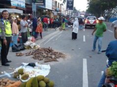 Diduga Pengaruh Alkohol Sa’at Bawa Mobil, MYA Tabrak Pasutri di Jalan Jendral Sudirman Pekanbaru Diduga Pengaruh Alkohol Sa'at Bawa Mobil, MYA Tabrak Pasutri di Jalan Jendral Sudirman Pekanbaru