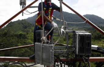 Jaringan Internet di Sumatera Tumbang, Pihak Telkomsel Langsung Minta Maaf Jaringan Internet di Sumatera Tumbang, Pihak Telkomsel Langsung Minta Maaf