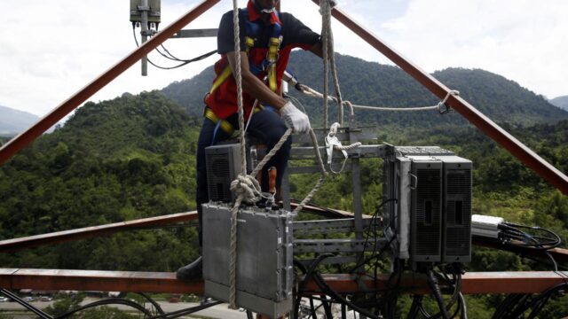 Jaringan Internet di Sumatera Tumbang, Pihak Telkomsel Langsung Minta Maaf Jaringan Internet di Sumatera Tumbang, Pihak Telkomsel Langsung Minta Maaf