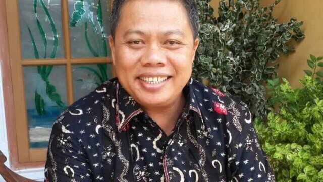 Rektor UMRI Mubarak