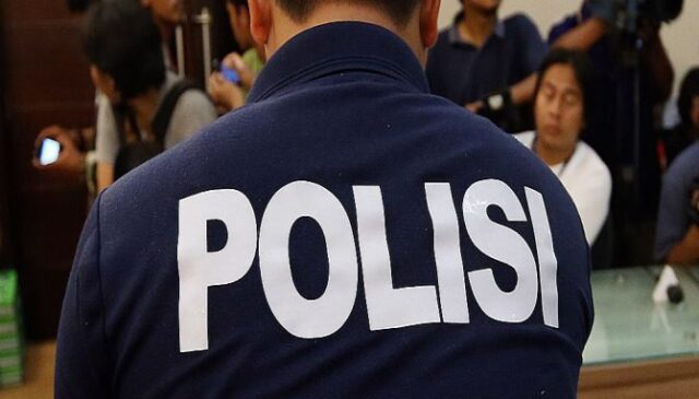 diduga-lakukan-penghinaan-rektor-umri-dipolisikan
