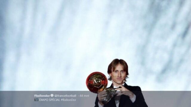 Luka Modric Memenangkan Penghargaan Ballon d'Or 2018 Luka Modric Memenangkan Penghargaan Ballon d'Or 2018