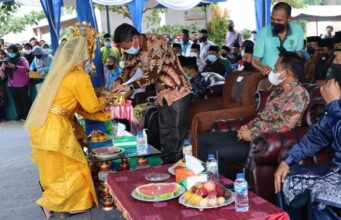 Bupati Afrizal Sintong dan Wakil Bupati H. Sulaiman Hadiri Hari Jadi Kepenghuluan Harapan Jaya ke-13