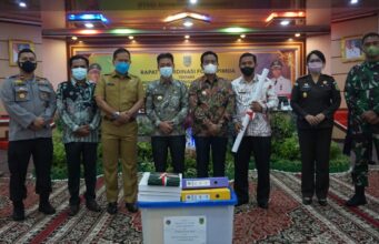 Perusahaan Hanya Utus Perwakilan, Bupati dan Wakil Bupati Rohil Berang