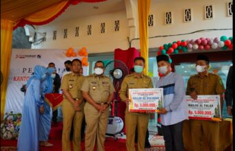 Wagubri dan Bupati Afrizal Sintong Resmikan Kedai BRK Syariah di Kuba