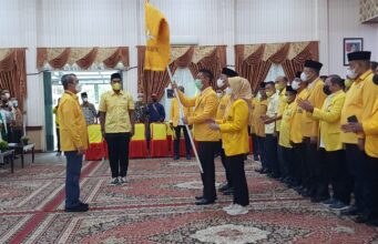 Syamsuar Lantik Pengurus DPD II Golkar Rohil, Afrizal Sintong: Target Menang Pemilu dan Pilkada 2024