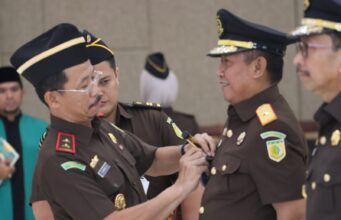 Kajati Riau Dr. Supardi Pimpin Acara Pelantikan Wakajati dan Kajari Kampar