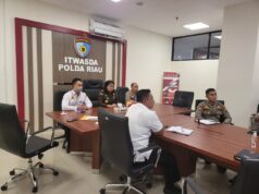 Asisten Pengawasan Kejaksaan Tinggi Riau Hadiri Pengarahan Irwasum Polri Secara Virtual