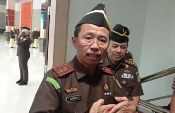 Hari Pertama Pasca Libur Lebaran, Pelayanan Publik Di Kejati Riau Berjalan Normal