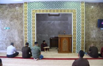 Kejati Riau Gelar Tausiyah Ba’da Dzuhur Diisi Ustadz Chairul Ichwan