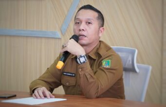 Sambungan Internet Murah Sudah 200 Rumah, Kadiskominfotik Rohil Minta Iconplus Gesa Material