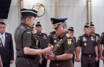 Jaksa Agung Lantik Kajati Papua Barat