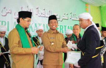 Wabup H. Sulaiman Hadiri Wisuda Pertama Santri Ponpes AS Sunnah