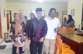 Bupati Rohil Tinjau Kantor Camat dan Puskesmas