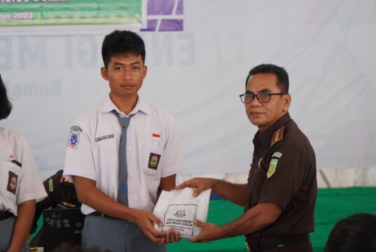Kejati Riau Lakukan Penyuluhan Hukum JMS di SMA Santo Tarcisius Dumai