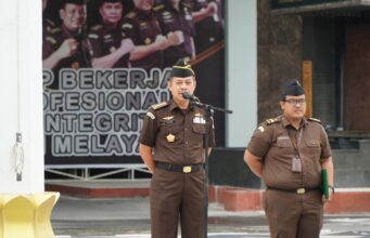 Aspidmil Kejati Riau Kolonel Laut (KH) Faisol Pimpin Apel Kerja Pagi