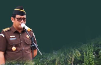 Asisten Tindak Pidana Khusus Kejati Riau Penerima Apel Kerja Pagi