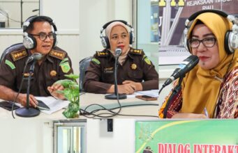 Jaksa Fungsional Bidang Intelijen Kejati Riau Jadi Narasumber Dialog Interaktif Program Jaksa Menyapa