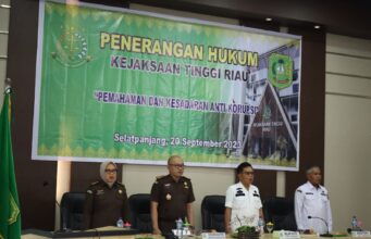 Tim Penerangan Hukum Bidang Intelijen Kejati Riau melakukan kegiatan Penerangan Hukum Program BINMATKUM di Meranti