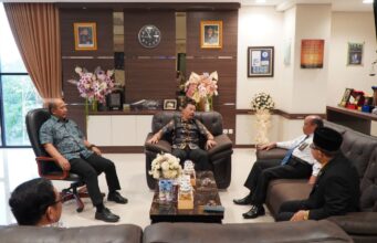 Kajati Supardi Terima Kunker dan Silahturahmi Ketua Pengadilan Tinggi Agama Pekanbaru