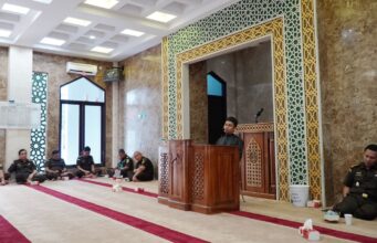 Ustad Syeikh Maulana Husen Al Muqri Gelar Pengajian Rutin Kejati Riau
