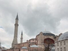 Meneruskan Pendidikan S1 di Universitas: Suleyman demirel University,Turki Jurusan Ekonomi CEO: International Golden Youth