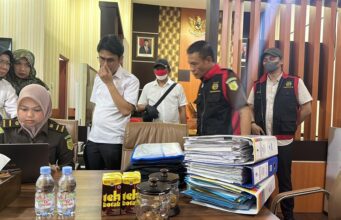 Kejati Sulsel Geledah Kantor BPN dan Rumah Tersangka AA Terkait Dugaan Mafia Tanah