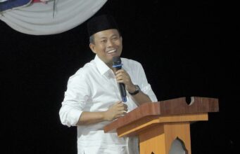 Wabup Rohil Hadiri Peringatan Isra’ Mi’raj di Mushola AL- Hidayah Bagan Punak Meranti