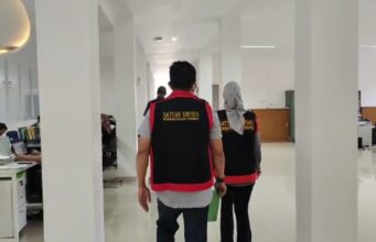 Penyidik Kejati Sumsel Geledah 3 Kantor Perkara Tipikor Penerbitan SPH Untuk Ijin Perkebunan dan Kegiatan Usaha Perkebunan di Musi Rawas
