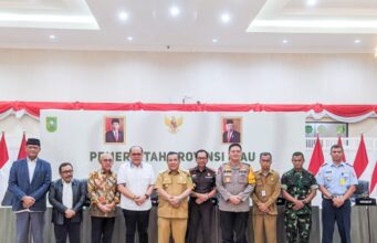 Kajati Akmal Abbas Hadiri Kunker Tim Komisi III DPR RI Ke Riau