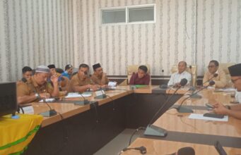 Terkait Dana PI Rp.488 M DPRD Rohil Cecar Direktur BUMD dan Kepala Bank Riau Kepri