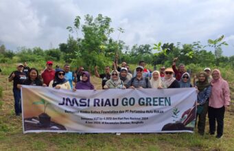 JMSI Riau Kunjungi Pusat Pembibitan Agroforestri Mitra PHR di Batin Solapan