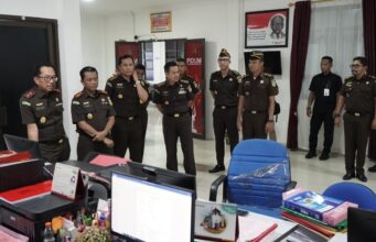Kajati Akmal Abbas dan Ketua IAD Riau Lakukan Kunjungan Kerja dan Supervisi IAD Riau di Kejaksaan Negeri Bengkalis