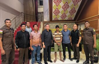 Tim Tabur Kejati NTT Berhasil Amankan Daniel Benediktus Tae DPO Asal Kejari Kupang