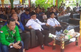 Ribuan Masyarakat, Simpatisan dan Relawan H. Bistamam – Jhony Carles Hadiri Deklarasi Calon Bupati dan Wakil Bupati Rohil