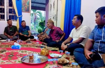 Calon Wakil Bupati Jhony Carles Jalin Silahturahmi Dengan Tokoh Masyarakat Bagan Sinembah