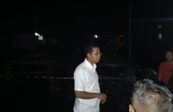 Calon Wakil Bupati Rohil Jhony Charles Sambangi Keluarga Korban Kebakaran di Kecamatan Rantau Kopar