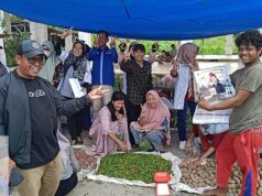 Relawan Bijak Bermarwah Blusukan ke Pasar Central Labuhan Tangga Besar, Masyarakat Inginkan Perubahan dan Ganti Bupati