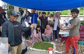 Relawan Bijak Bermarwah Blusukan ke Pasar Central Labuhan Tangga Besar, Masyarakat Inginkan Perubahan dan Ganti Bupati