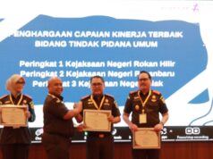 Di Rakerda Kejati Riau Tahun 2025, Kejari Rohil Raih Tiga Penghargaan Bergengsi