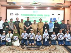 Pemkab Rokan Hilir Perkuat Akses Pendidikan, Program Seragam Sekolah Gratis Jadi Bukti Kepedulian Daerah